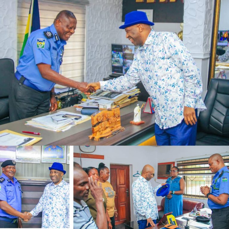 21 Days Of Appreciation: Primate Ayodele Visits AIG Zone 2, Lagos CP, Police Station