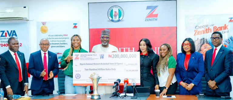 Zenith Bank Redeems N200m Pledge To D’Tigress Over AfroBasket Victory
