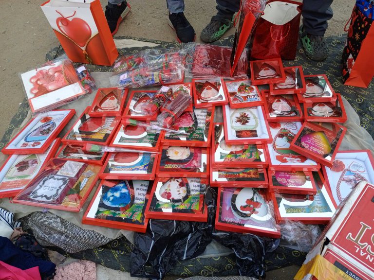 Five Ways To Bond With Your Loved One This Season